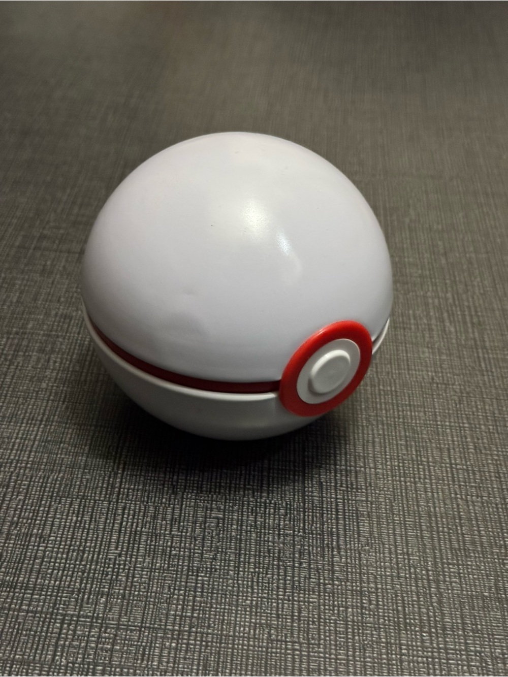 Pokemon White and Red Pokeball Toy